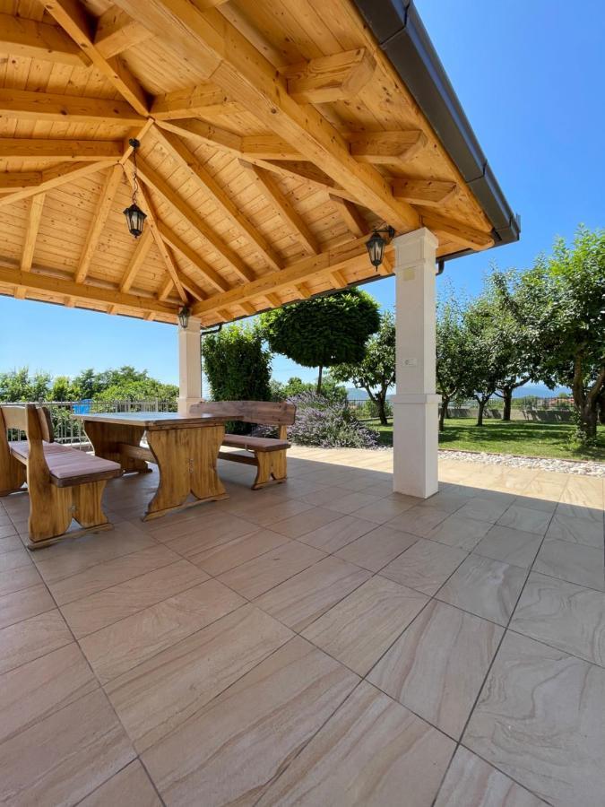 Villa Duje Триль Экстерьер фото